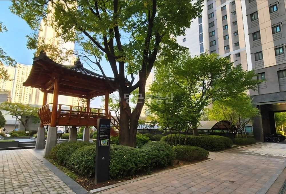 전북특별자치도 전주시 덕진구 송천동2가 아파트 사진 1