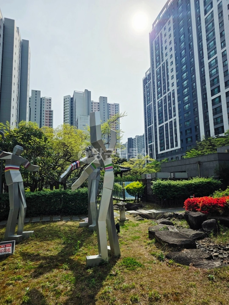 전북특별자치도 전주시 덕진구 송천동2가 아파트 사진 1