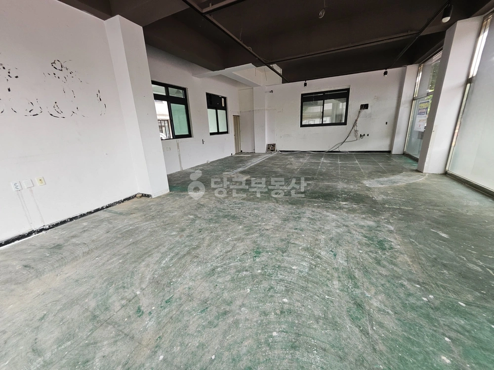 경기도 안산시 상록구 이동 상가 사진 1