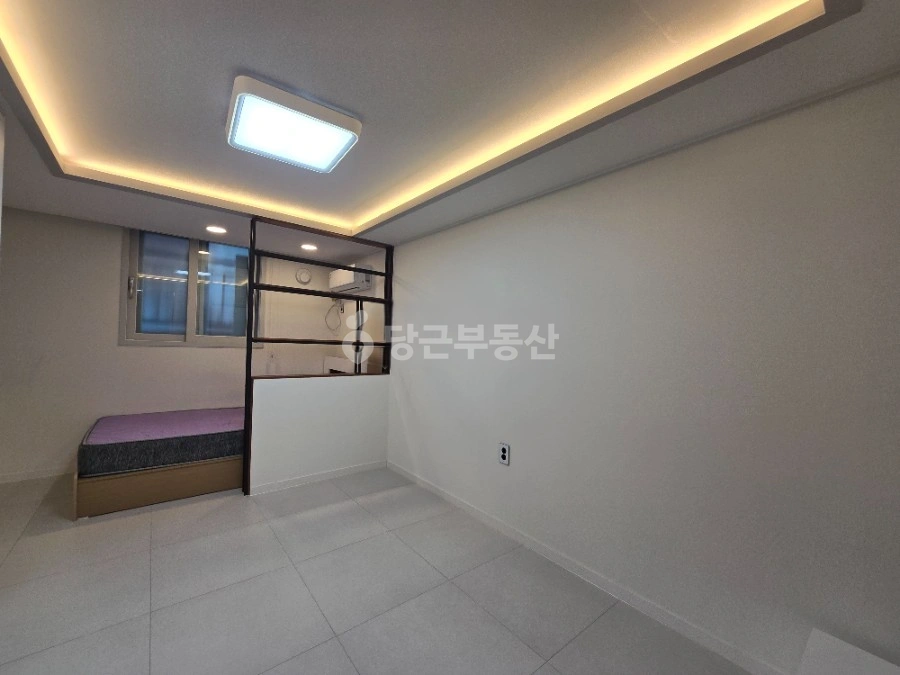 대전광역시 서구 월평동 원룸 사진 1