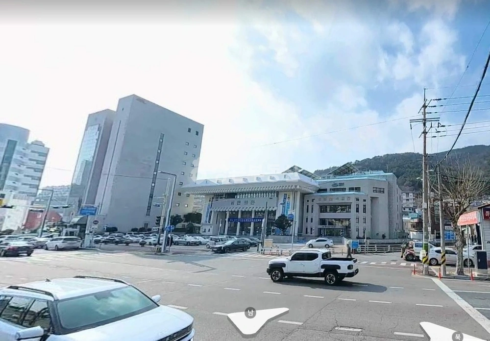 전남광주통합특별시 여수시 연등동 건물 사진 1