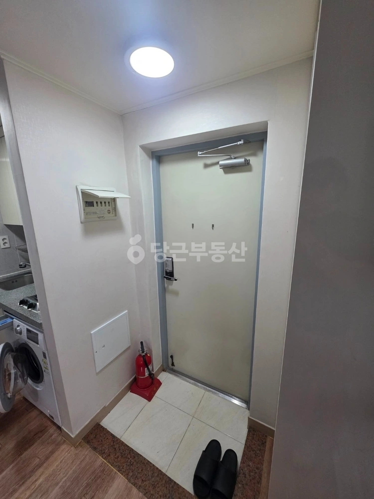 부산광역시 사하구 신평동 원룸 사진 1
