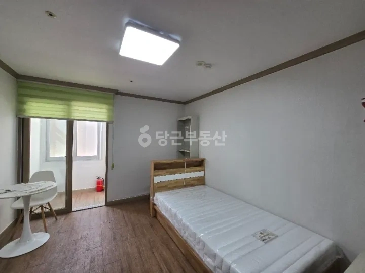 대전광역시 유성구 전민동 원룸 사진 1