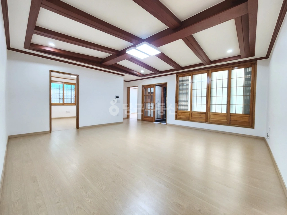 경상남도 창원시 성산구 용호동 빌라(투룸 이상) 사진 1