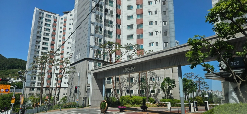 경상남도 거제시 아주동 아파트 사진 1