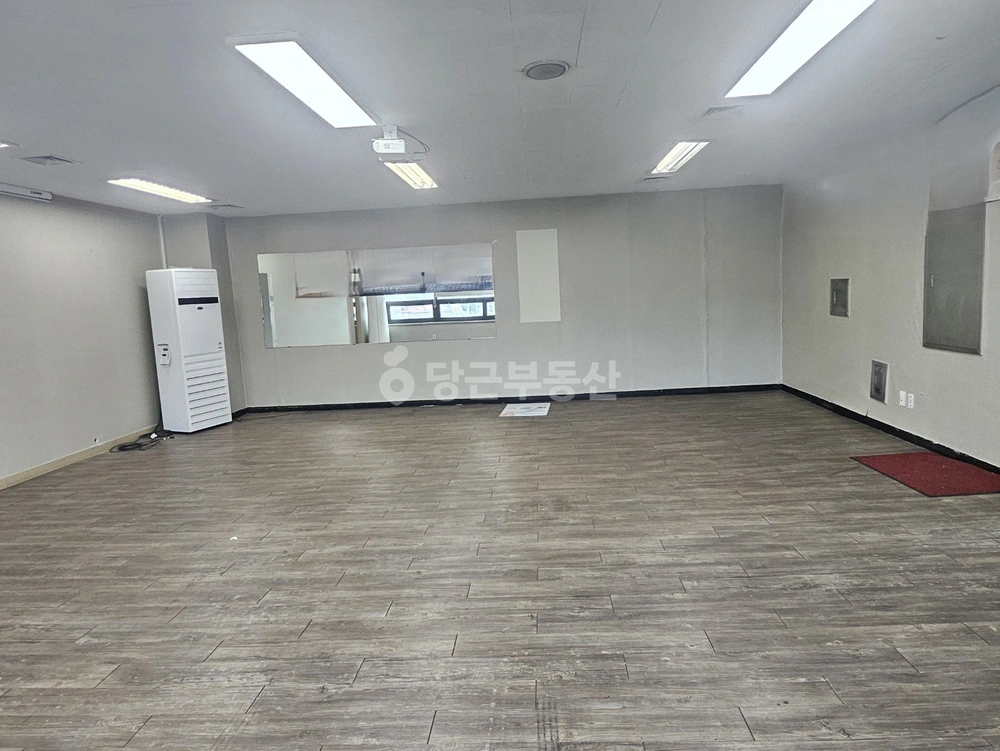 대전광역시 서구 용문동 상가 사진 1