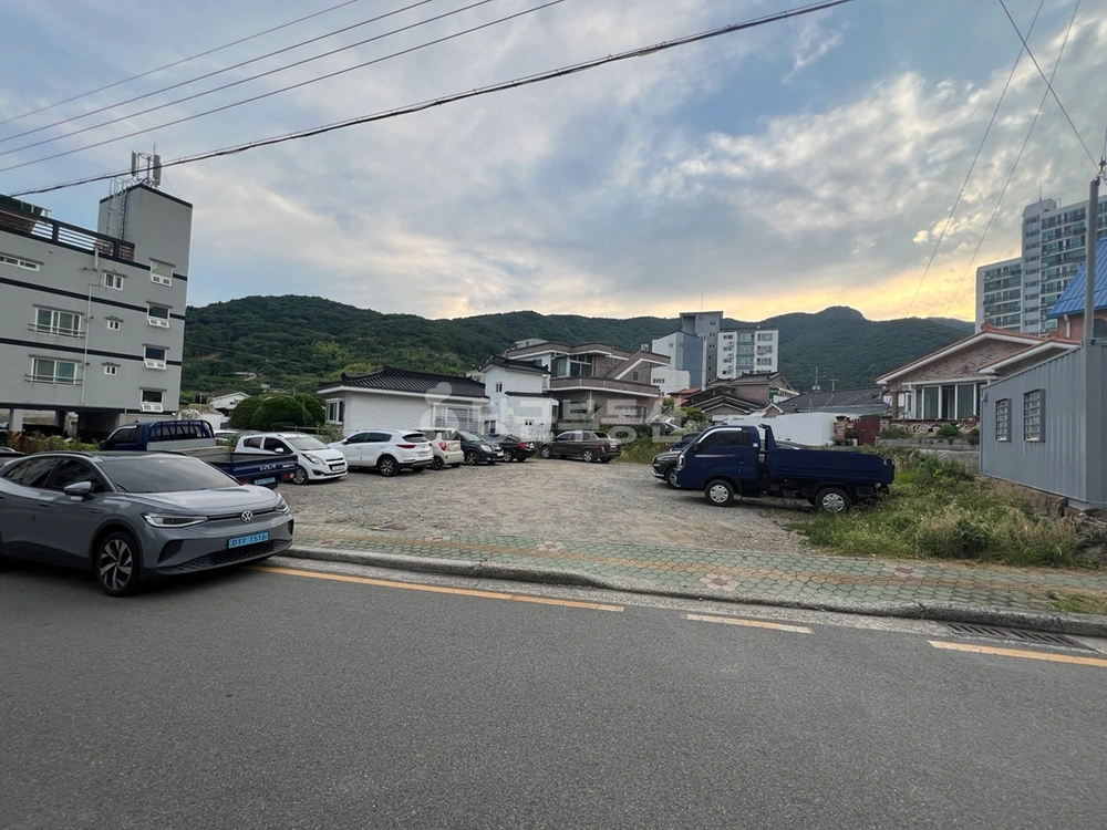 경상남도 남해군 남해읍 토지 사진 1