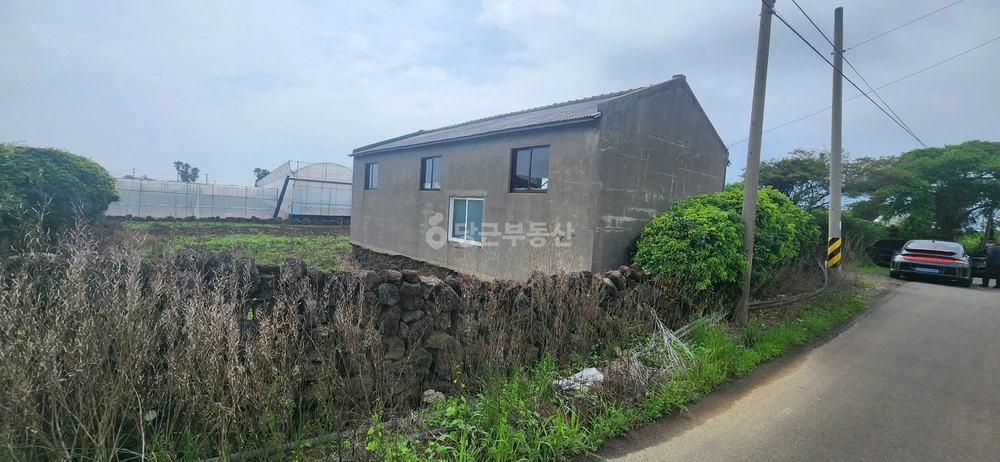 제주특별자치도 제주시 한경면 공장/창고 사진 1