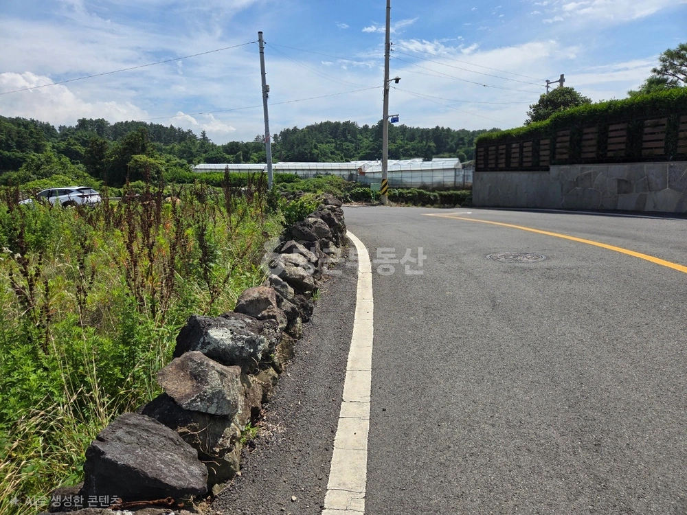 제주특별자치도 제주시 애월읍 토지 사진 1