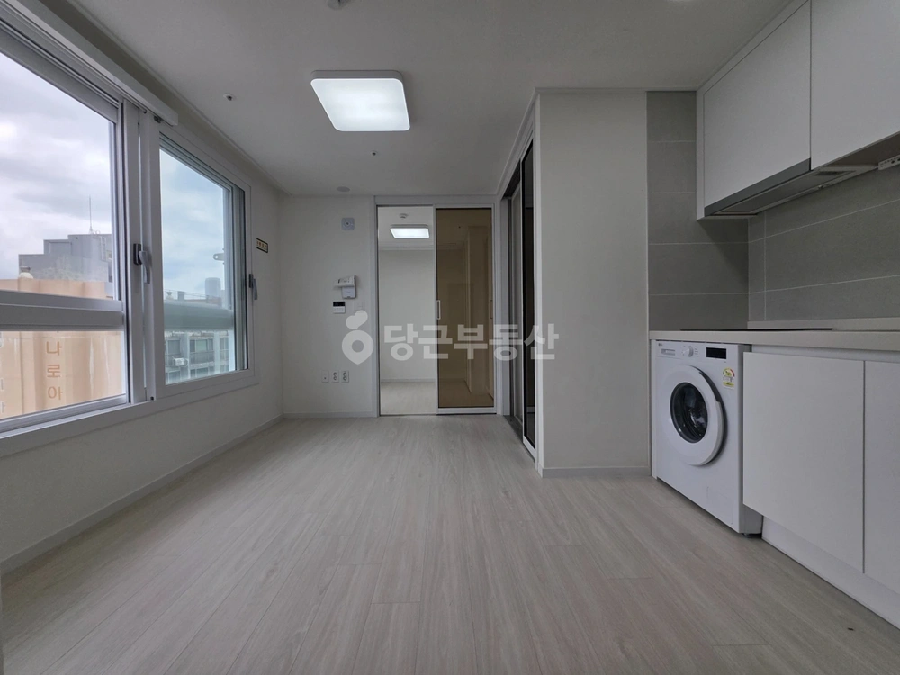 부산광역시 동래구 수안동 오피스텔 사진 1