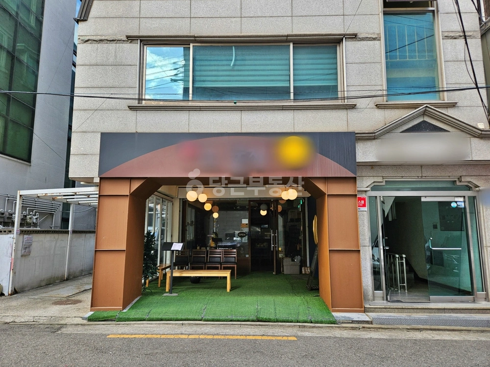 서울특별시 마포구 서교동 상가 사진 1