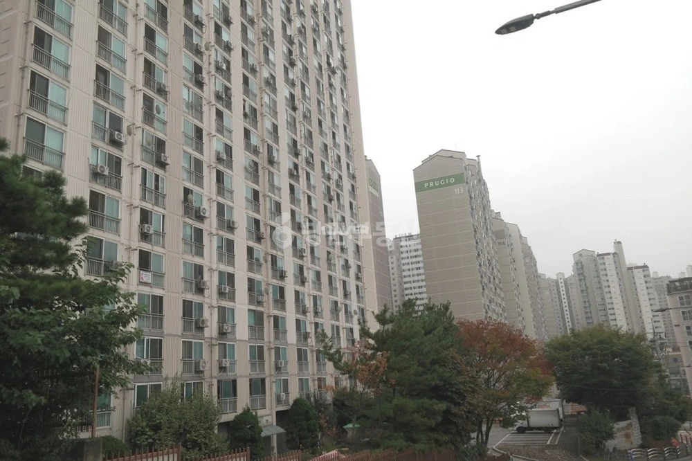 서울특별시 관악구 봉천동 아파트 사진 1
