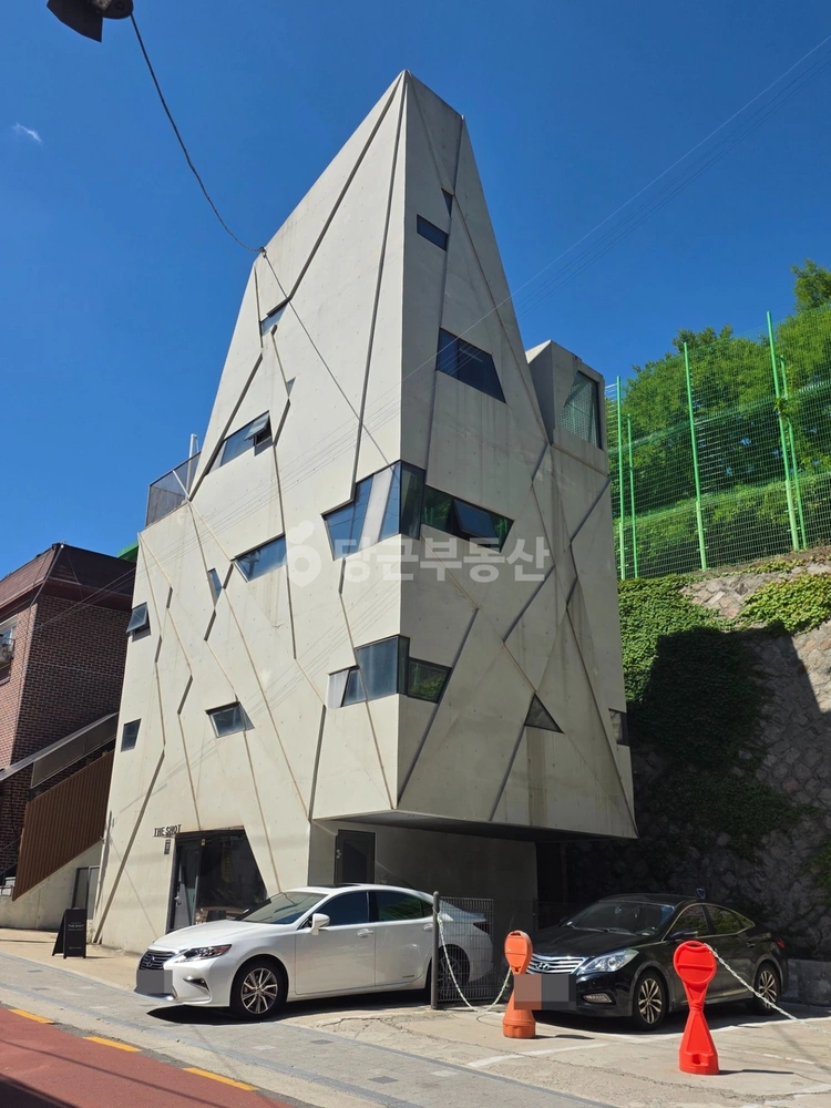 서울특별시 강남구 도곡동 건물 사진 1