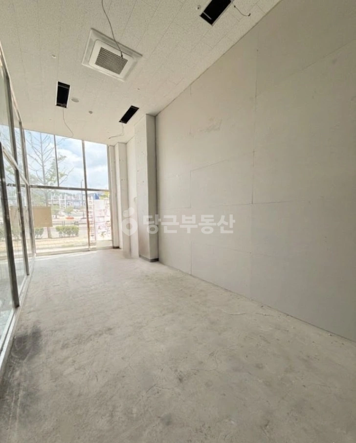 충청남도 천안시 서북구 불당동 상가 사진 1
