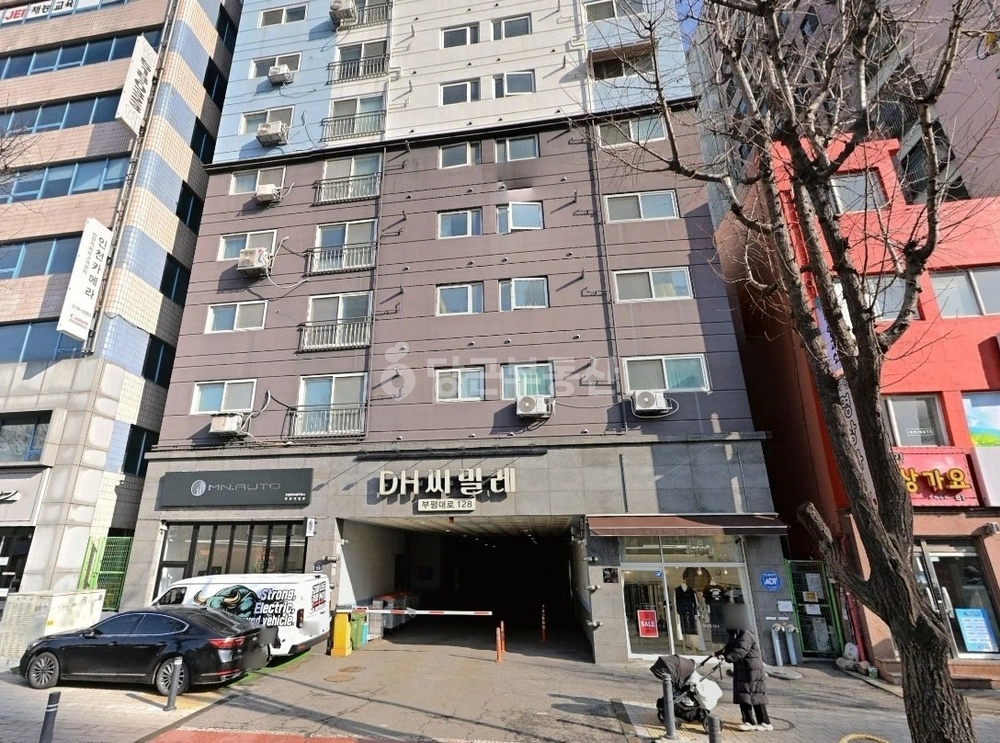 인천광역시 부평구 부평동 상가 사진 1