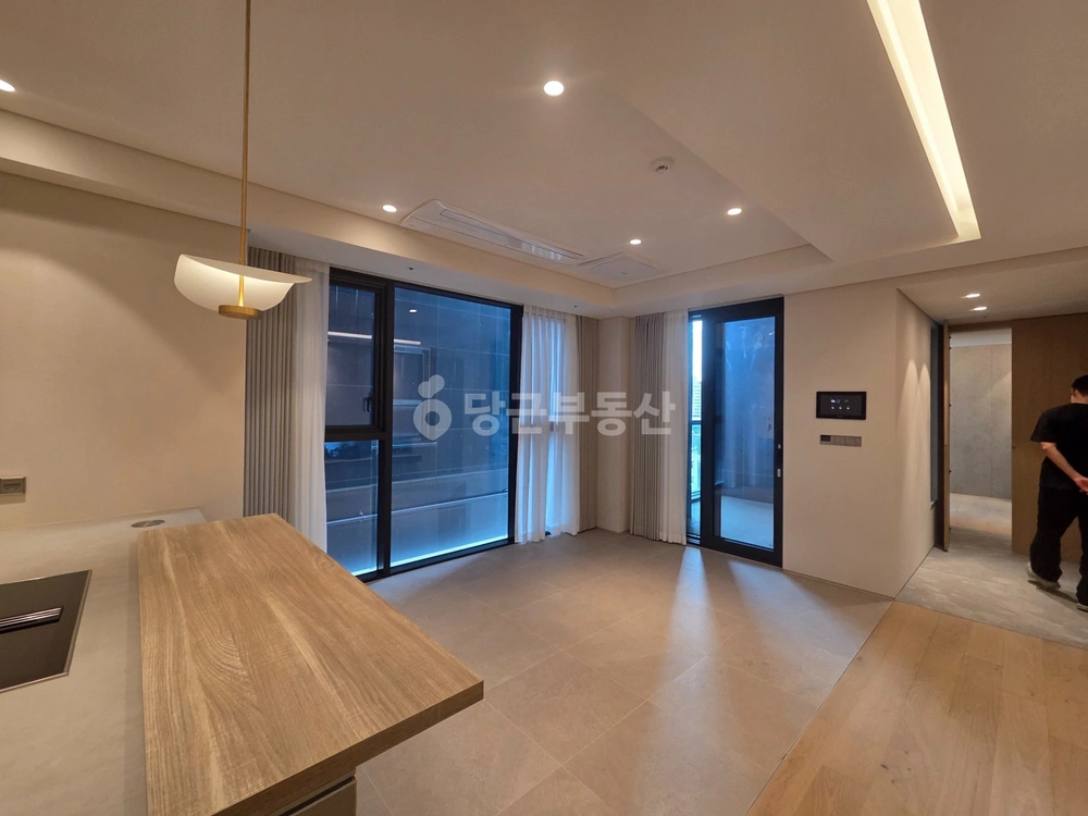 서울특별시 강남구 논현동 원룸 사진 1