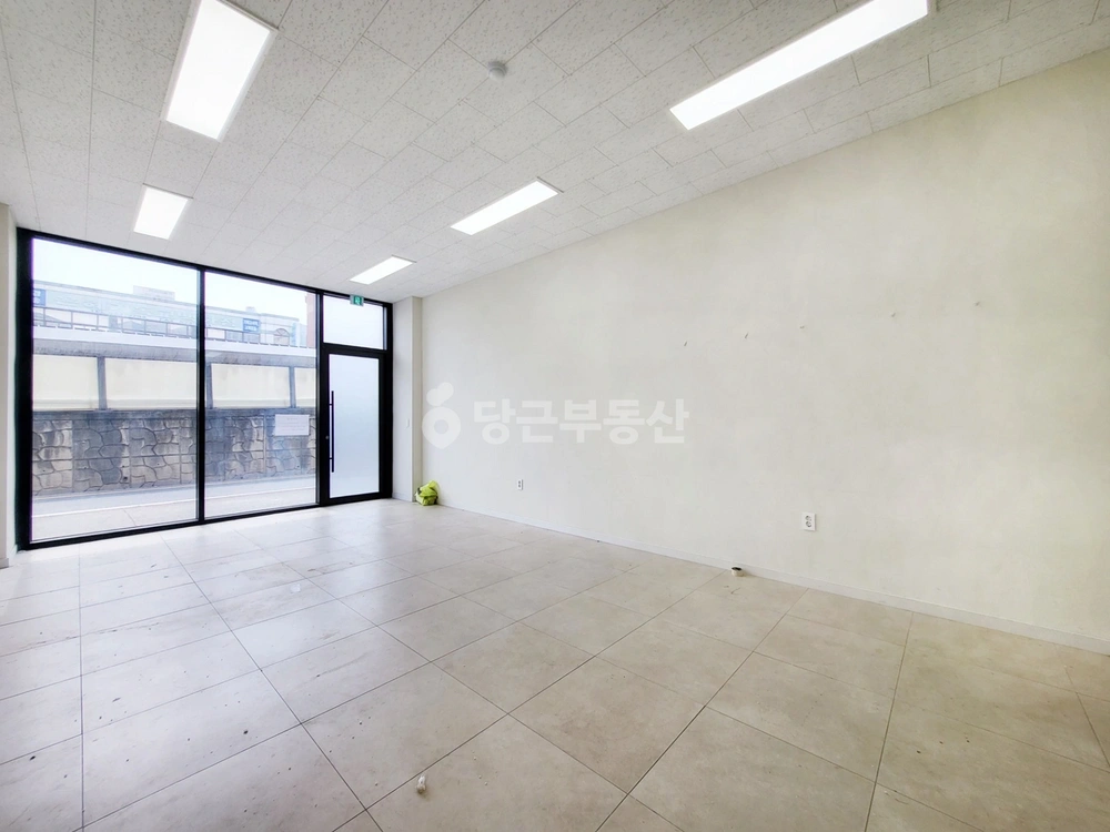 대전광역시 중구 용두동 상가 사진 1