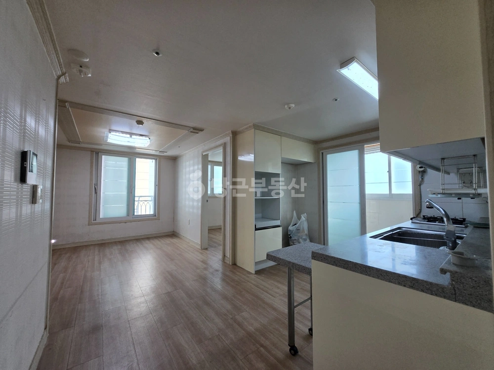 부산광역시 사하구 하단동 오피스텔 사진 1