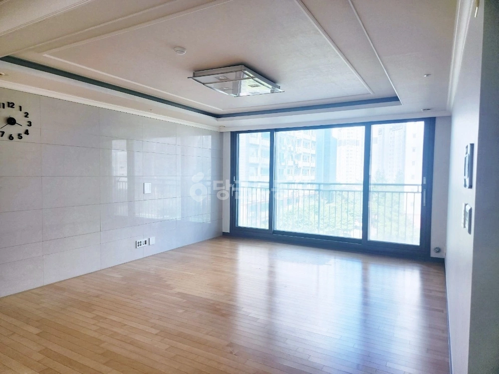 충청남도 천안시 동남구 용곡동 아파트 사진 1