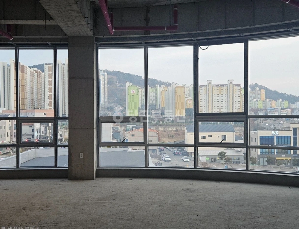 전남광주통합특별시 여수시 웅천동 상가 사진 1