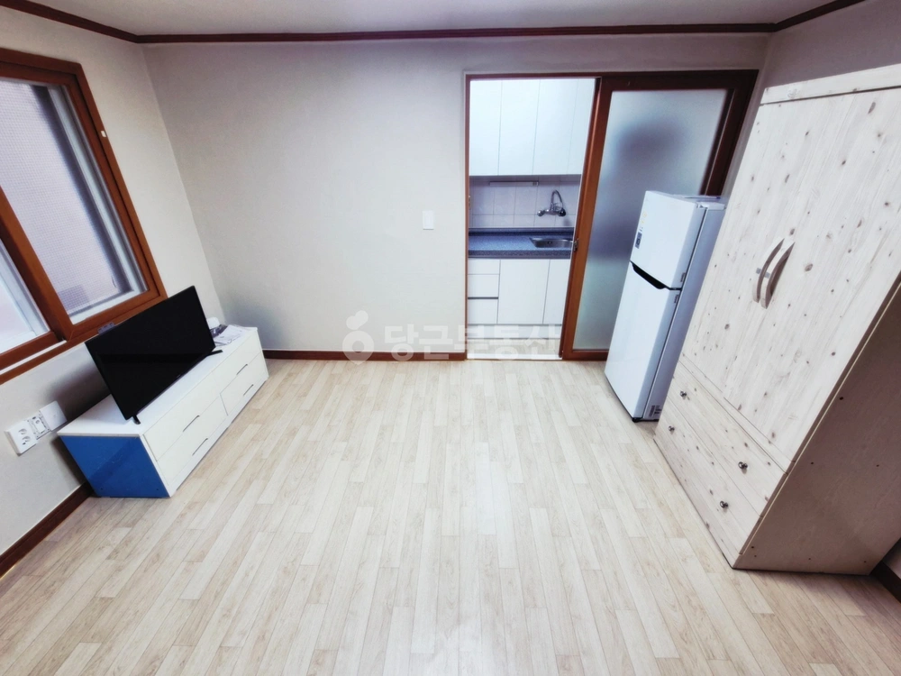 부산광역시 동래구 온천동 원룸 사진 1
