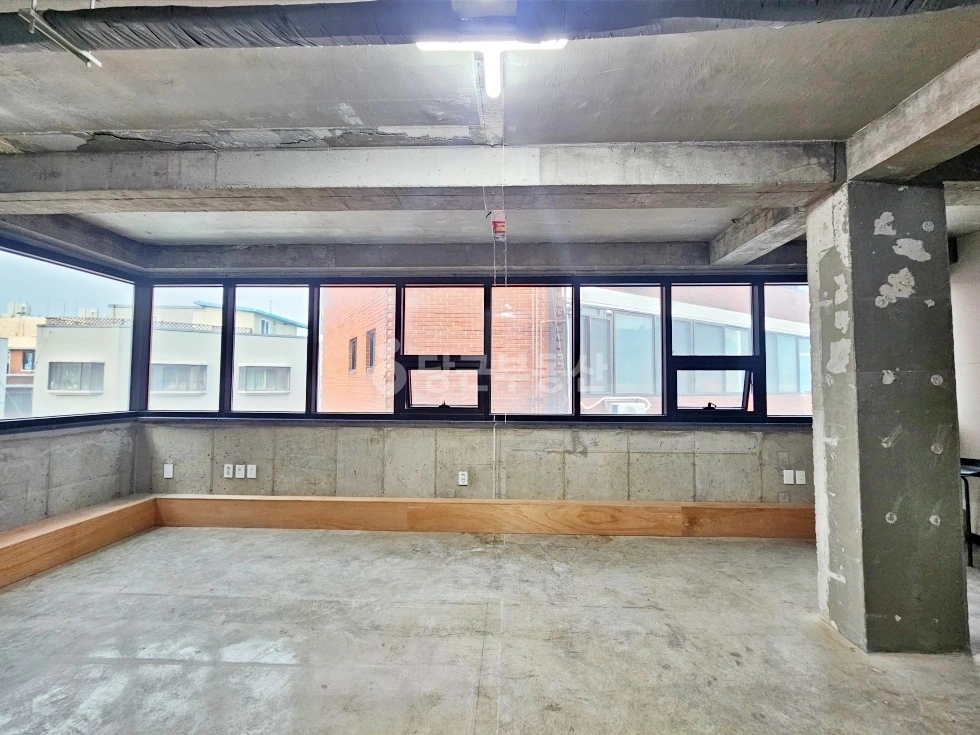 서울특별시 마포구 망원동 상가 사진 1