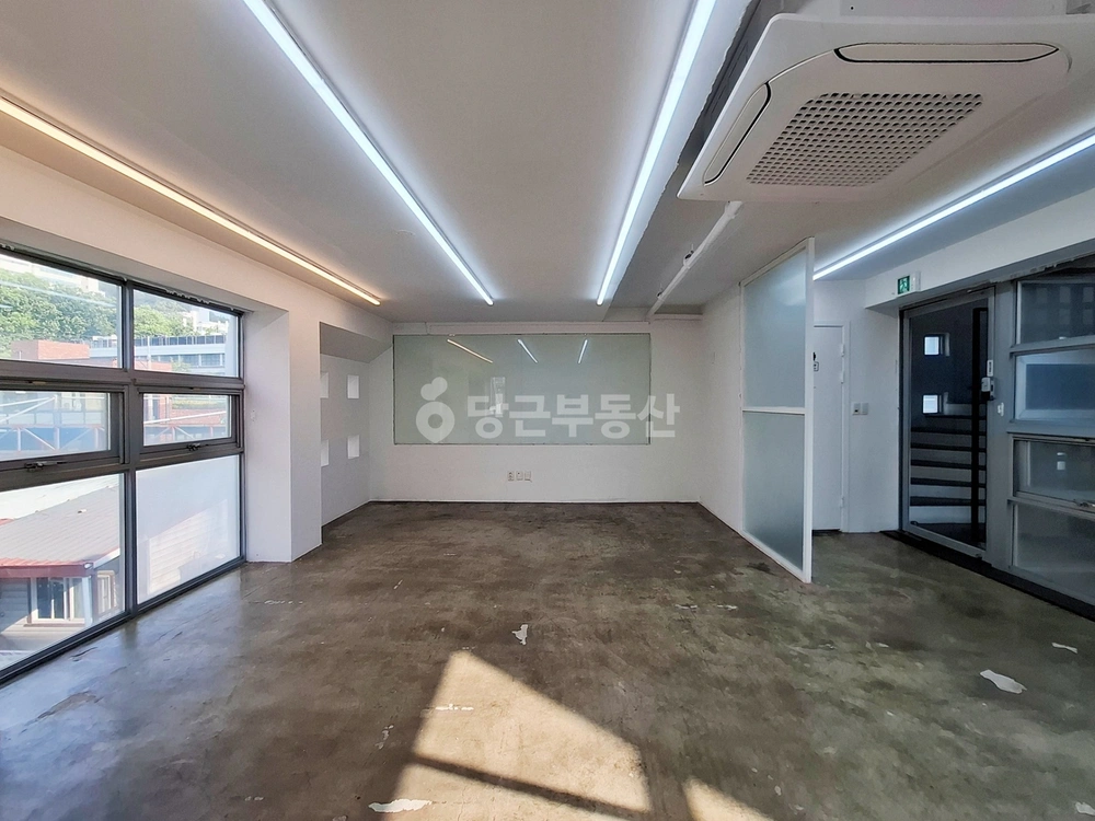 서울특별시 마포구 서교동 사무실 사진 1