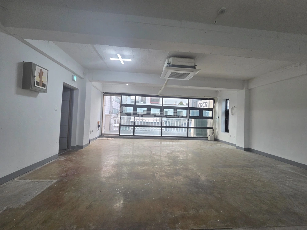 서울특별시 강남구 신사동 사무실 사진 1