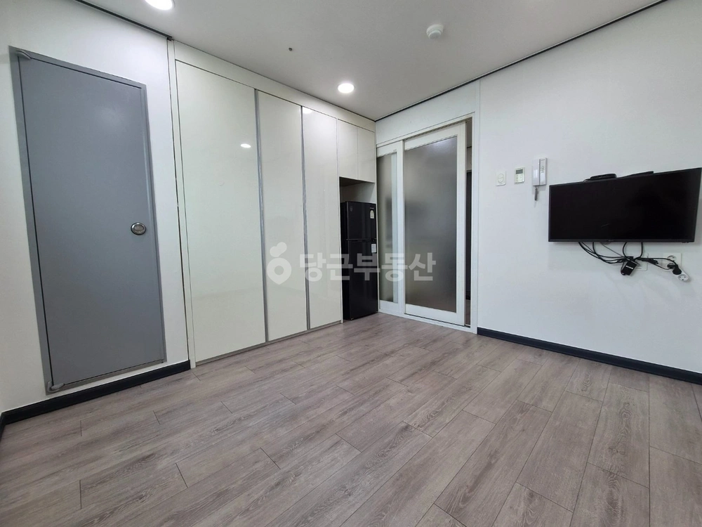 인천광역시 부평구 십정동 원룸 사진 1