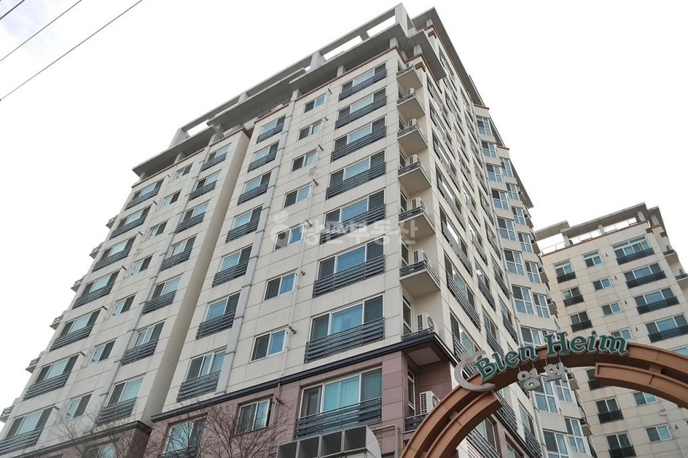 서울특별시 마포구 망원동 아파트 사진 1