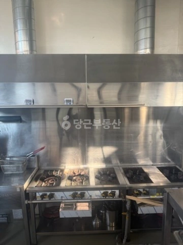 대전광역시 서구 괴정동 상가 사진 1