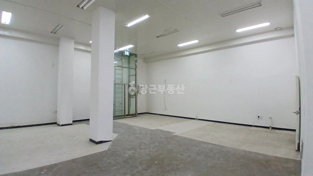 서울특별시 강남구 도곡동 상가 사진 1