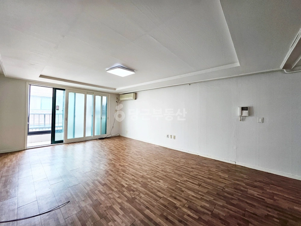 서울특별시 서초구 반포동 원룸 사진 1