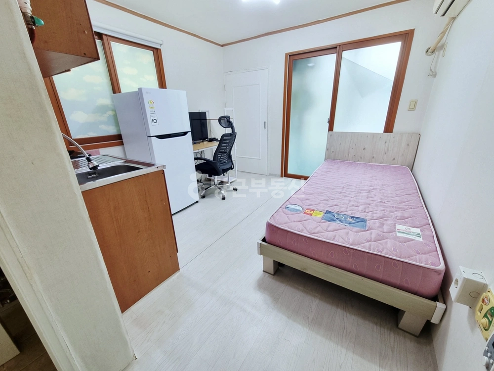 부산광역시 연제구 거제동 원룸 사진 1