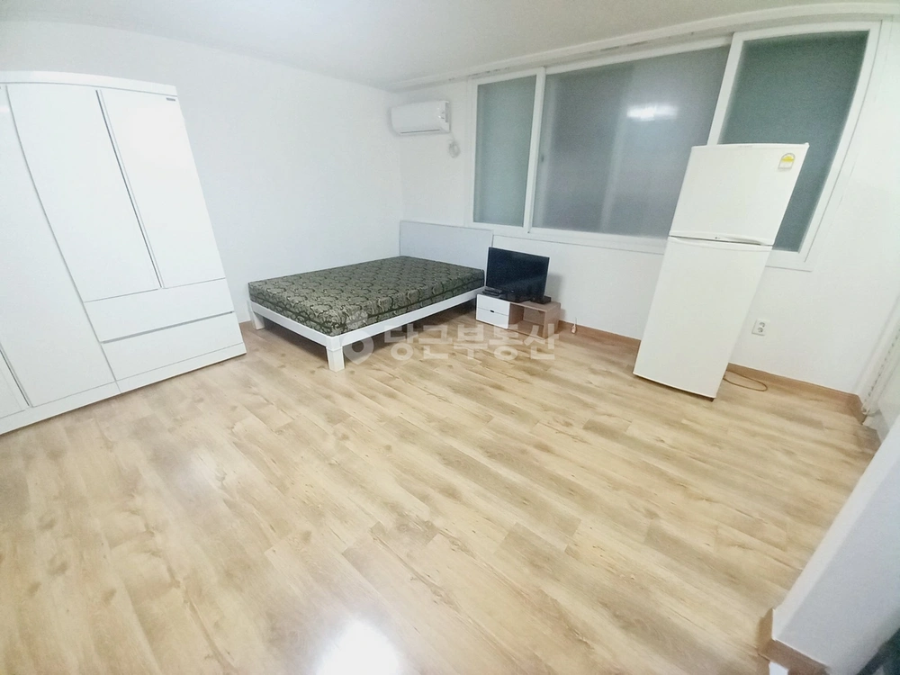 부산광역시 동래구 온천동 원룸 사진 1