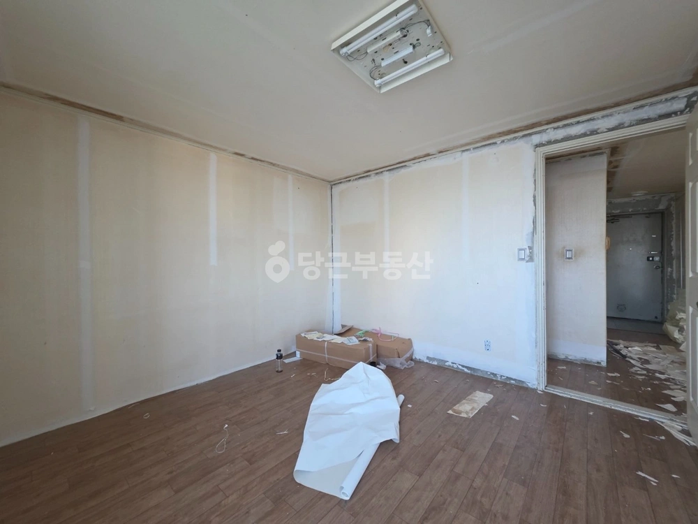 충청남도 천안시 동남구 신방동 아파트 사진 1