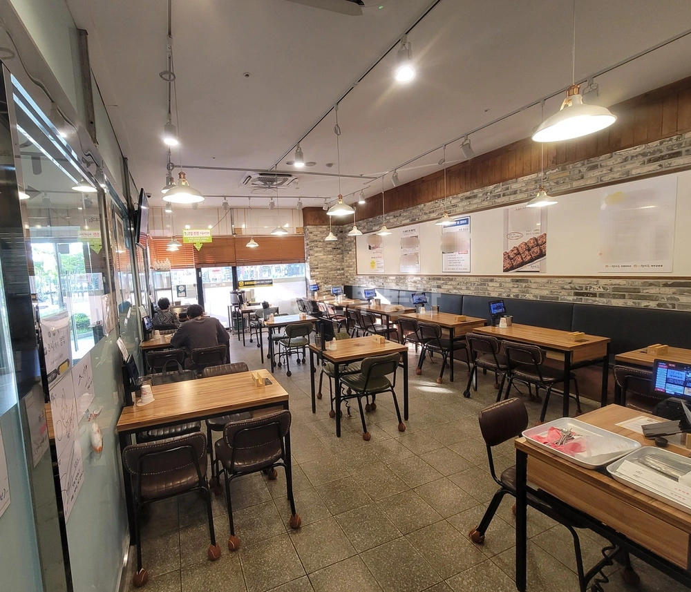 경기도 파주시 금촌동 상가 사진 1