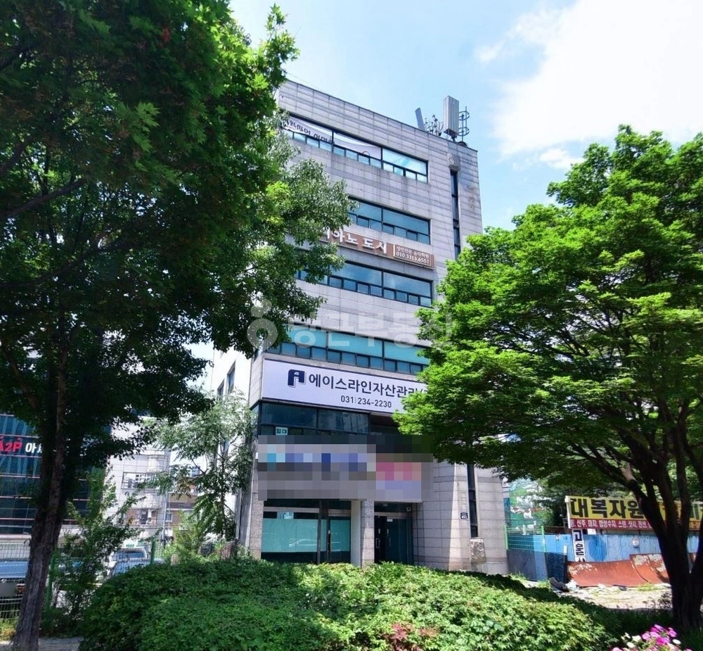 경기도 수원시 팔달구 인계동 사무실 사진 1