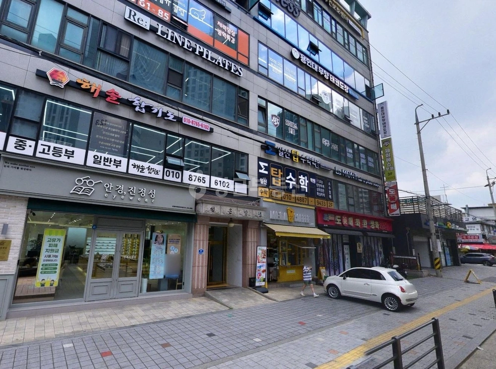 경기도 수원시 팔달구 인계동 상가 사진 1