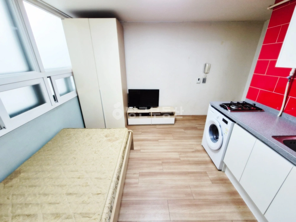 부산광역시 동래구 온천동 오피스텔 사진 1