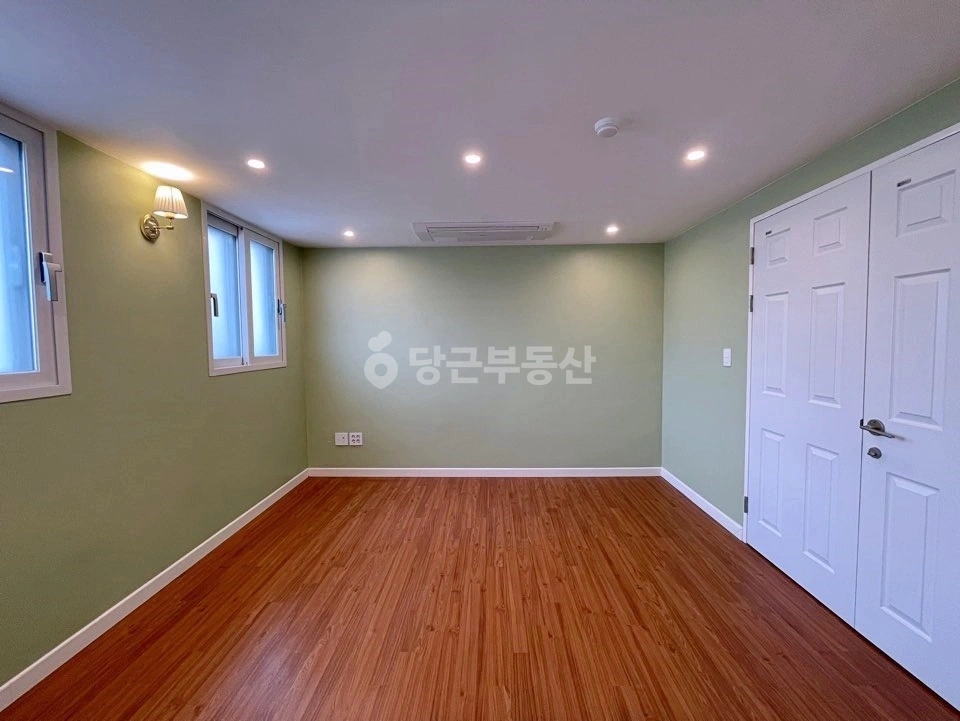 서울특별시 마포구 서교동 원룸 사진 1