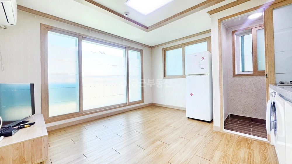 부산광역시 수영구 광안동 원룸 사진 1