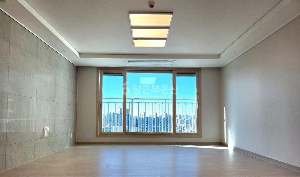 대전광역시 동구 홍도동 아파트 사진 1