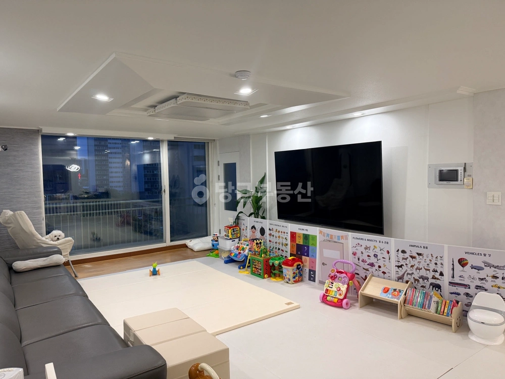 전남광주통합특별시 북구 우산동 아파트 사진 1