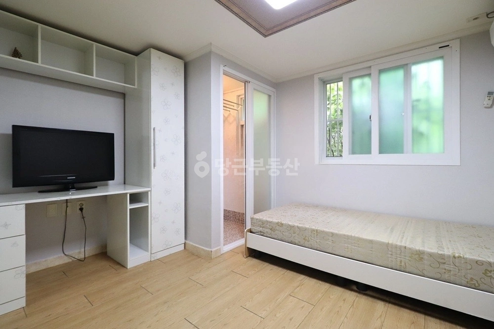 대전광역시 서구 탄방동 원룸 사진 1