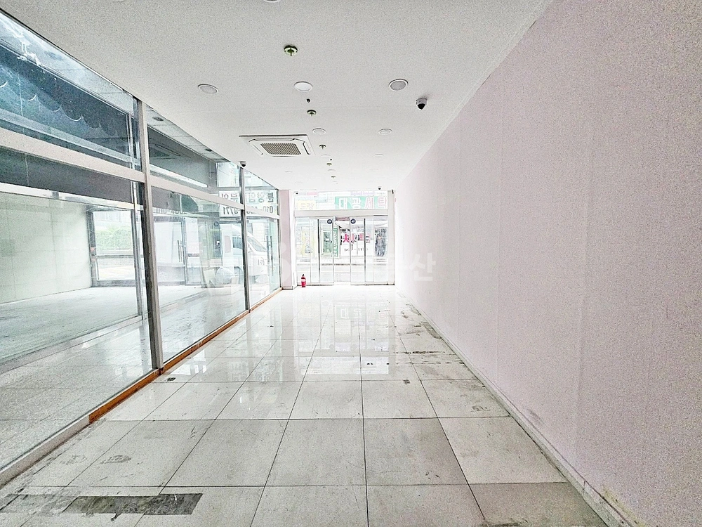 충청남도 천안시 동남구 신부동 상가 사진 1
