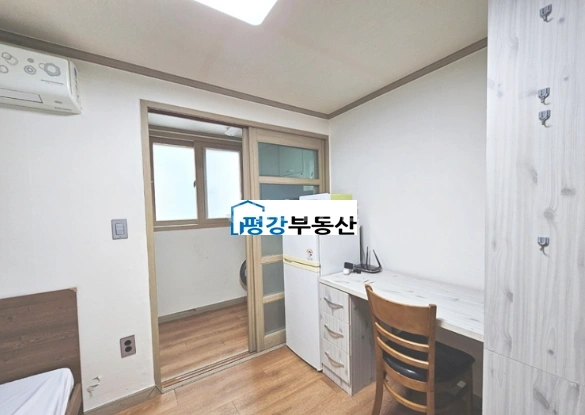 대전광역시 유성구 봉명동 원룸 사진 1