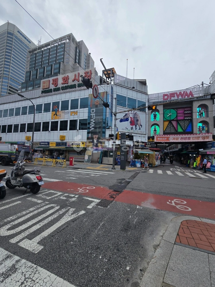 서울특별시 중구 을지로6가 상가 사진 1
