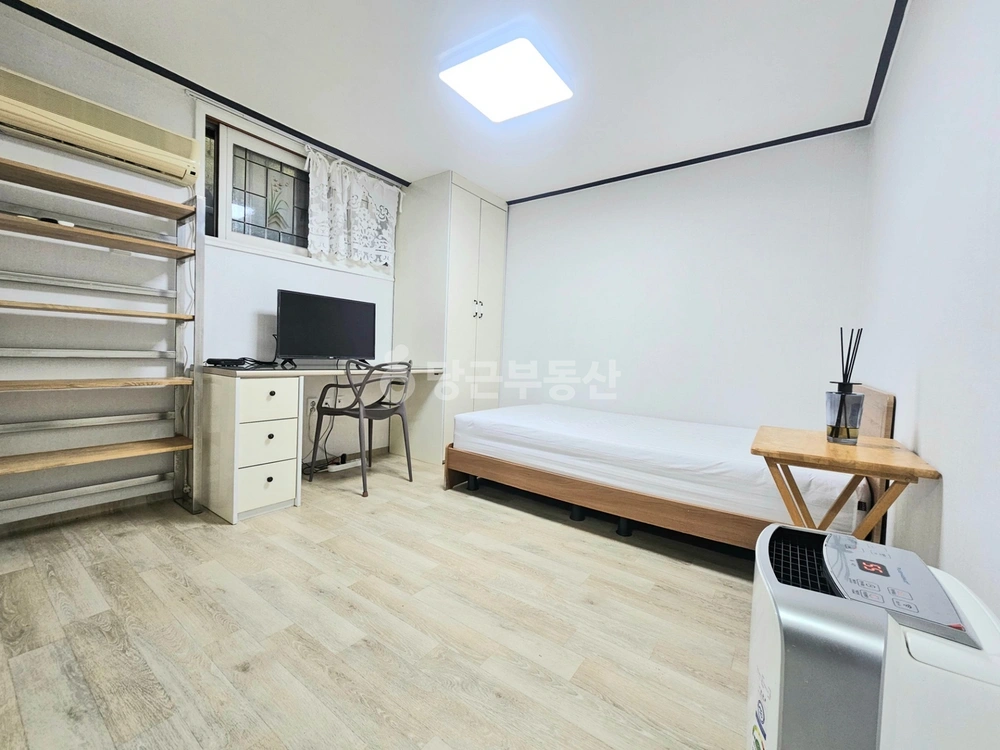 대전광역시 유성구 신성동 원룸 사진 1