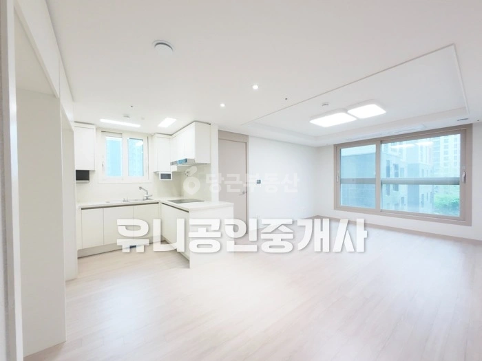 전남광주통합특별시 북구 중흥동 아파트 사진 1